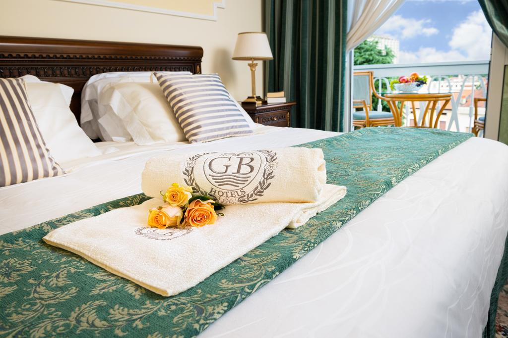 Hotel Due Torri 아바노테르메 외부 사진